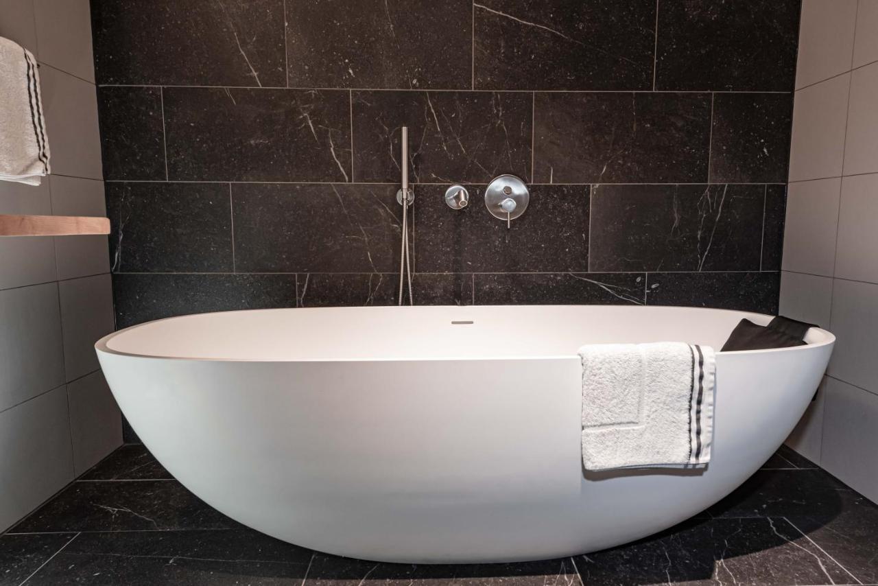Maison De La Bonne Vie Therondels Ngoại thất bức ảnh