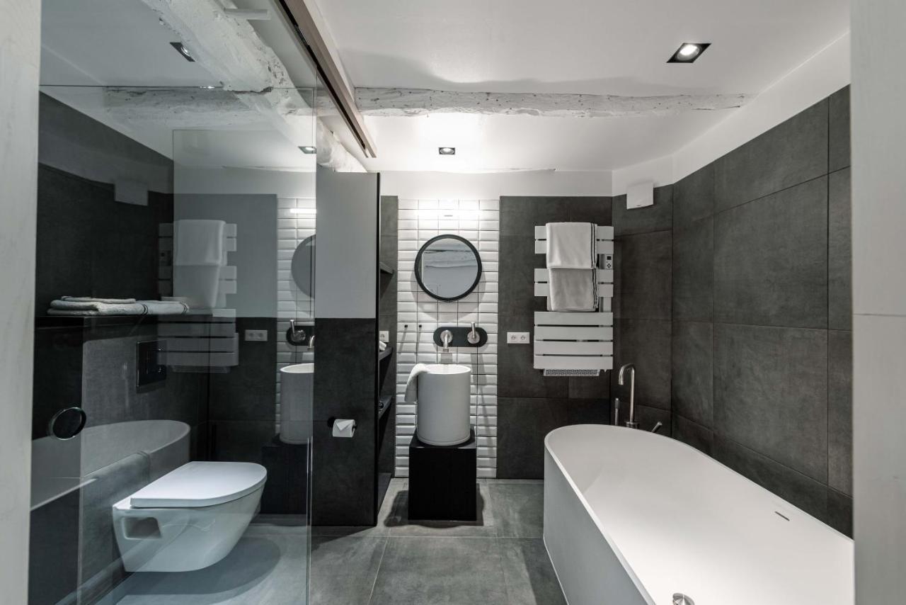 Maison De La Bonne Vie Therondels Ngoại thất bức ảnh