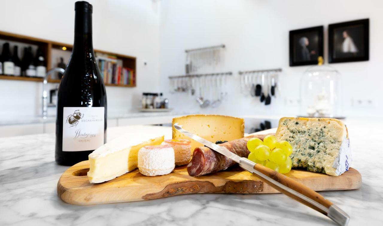 Maison De La Bonne Vie Therondels Ngoại thất bức ảnh